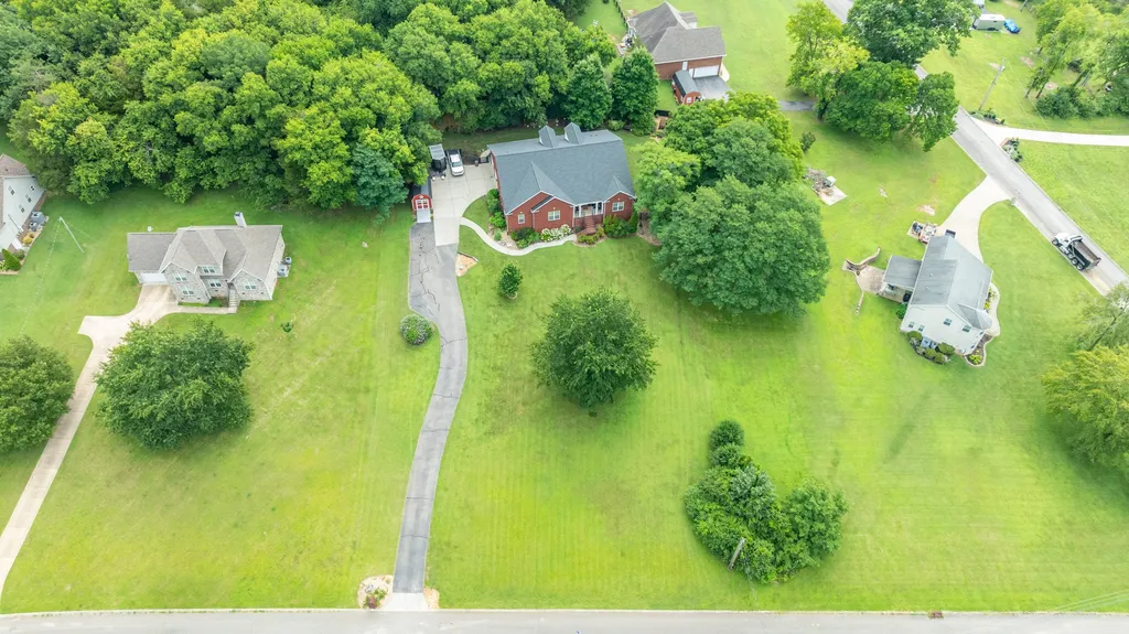 1345 Standing Stone Circle Columbia TN 38401