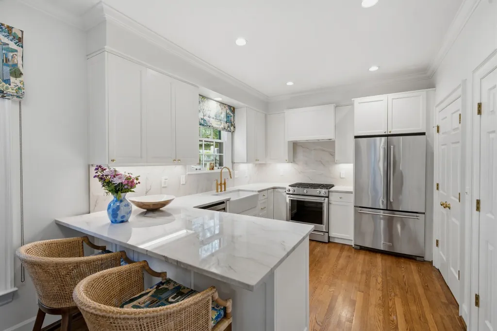 3822 Woodmont Lane Nashville TN 37215