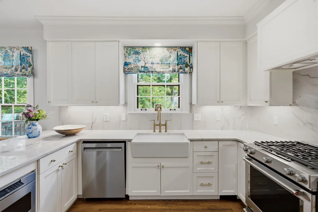 3822 Woodmont Lane Nashville TN 37215