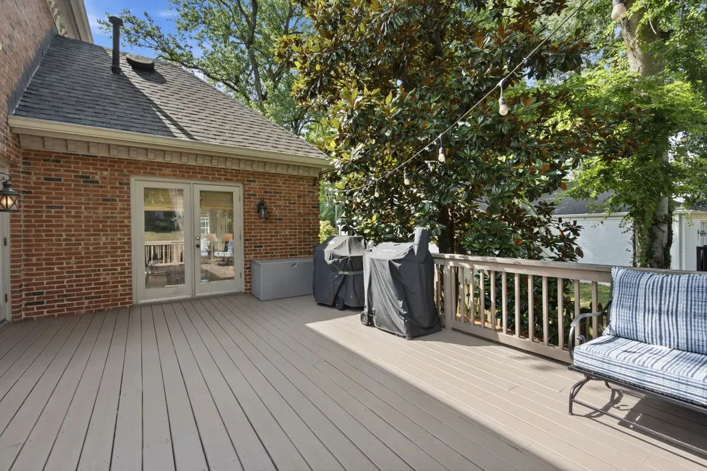 3822 Woodmont Lane Nashville TN 37215