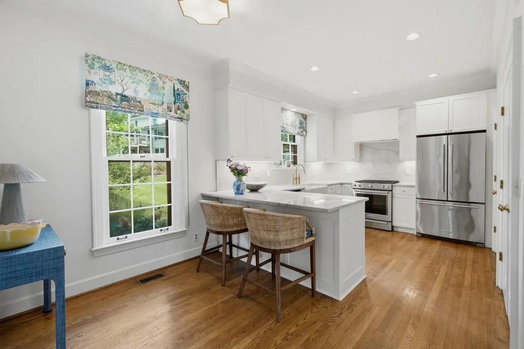 3822 Woodmont Lane Nashville TN 37215