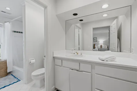 3822 Woodmont Lane Nashville TN 37215