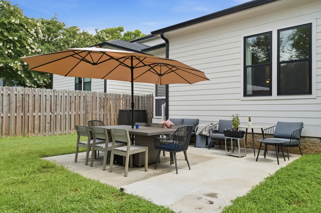 1541A Battlefield Drive Nashville TN 37215