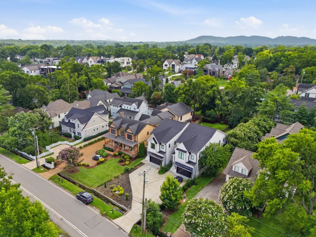 1541A Battlefield Drive Nashville TN 37215