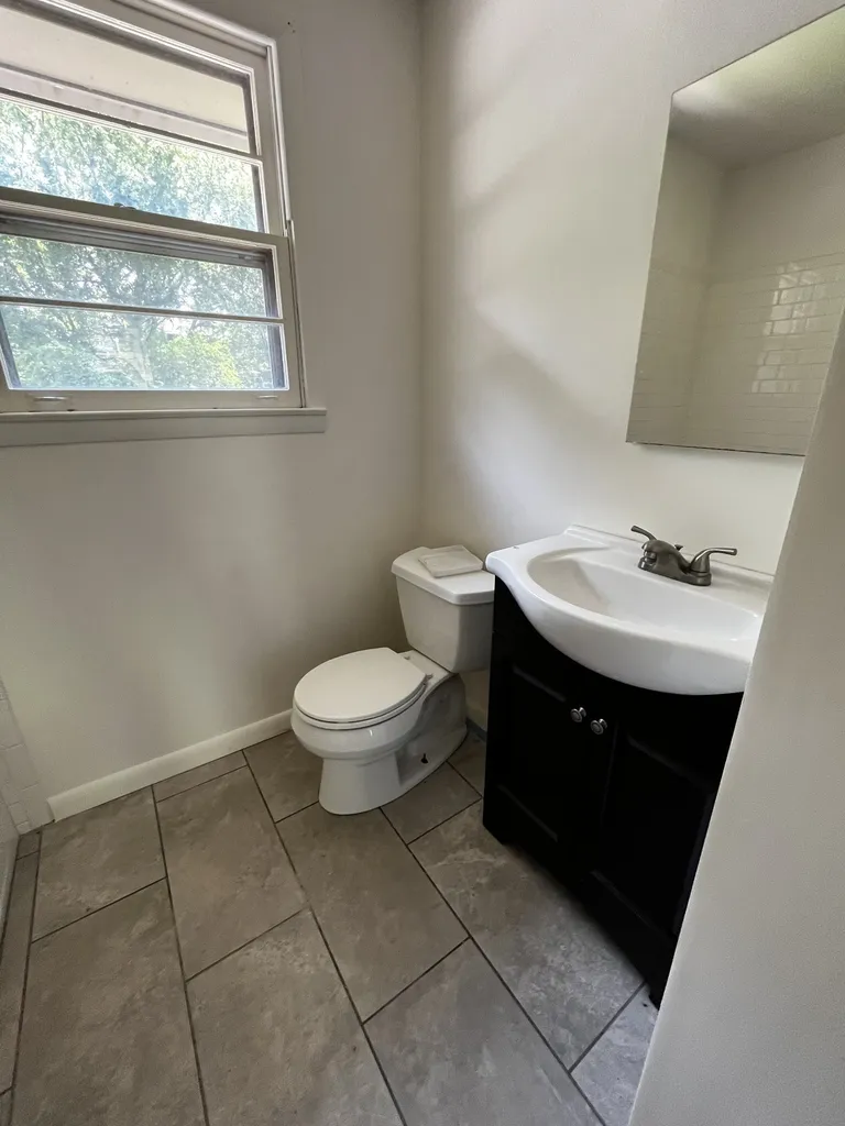 4950 Packard Drive Nashville TN 37211