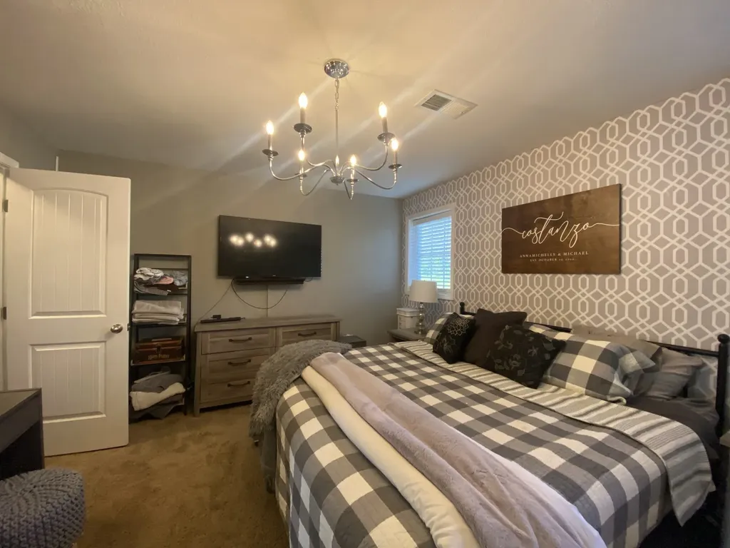 1081/2 Riverview Drive Clarksville TN 37040