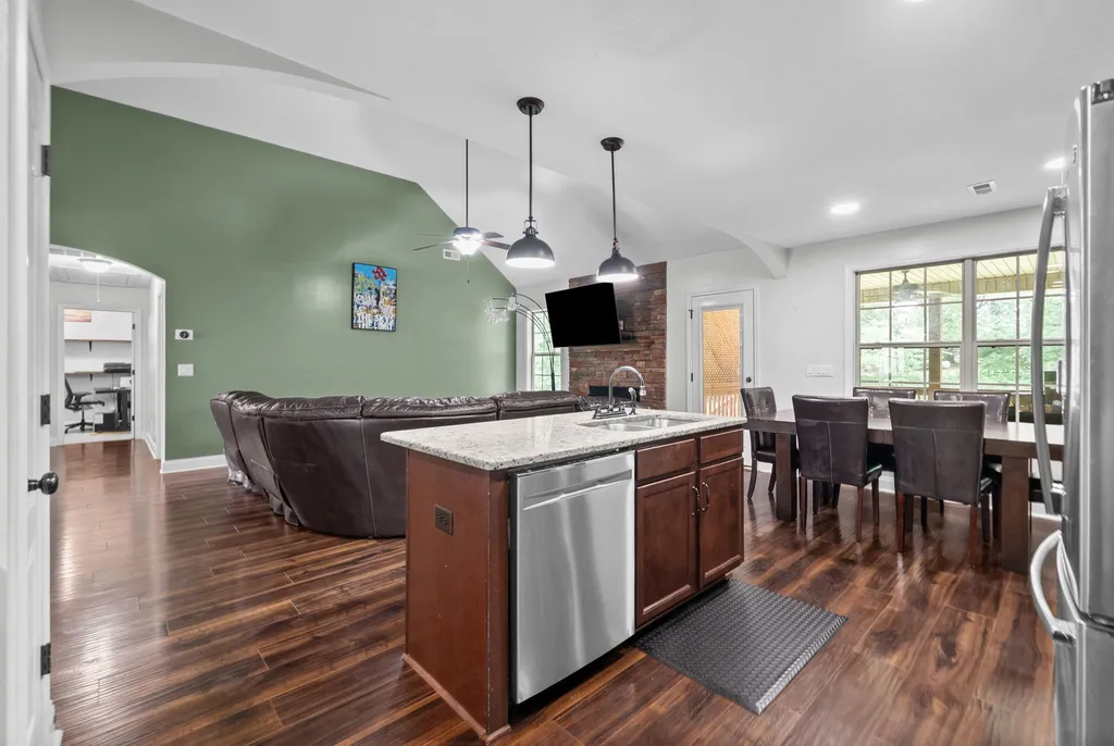 125 Sycamore Hill Drive Clarksville TN 37042