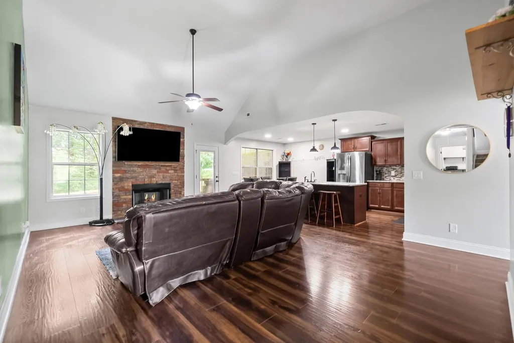 125 Sycamore Hill Drive Clarksville TN 37042
