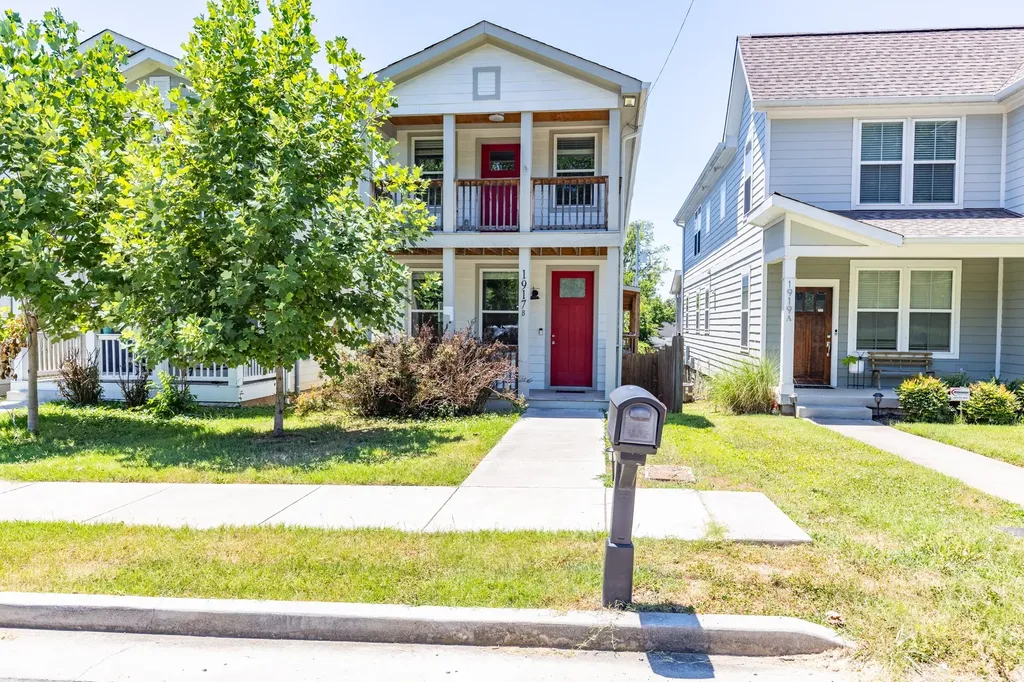 1917B Delta Avenue Nashville TN 37208