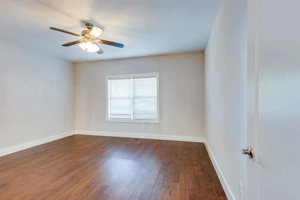 1917B Delta Avenue Nashville TN 37208