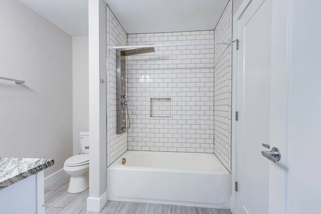 1917B Delta Avenue Nashville TN 37208