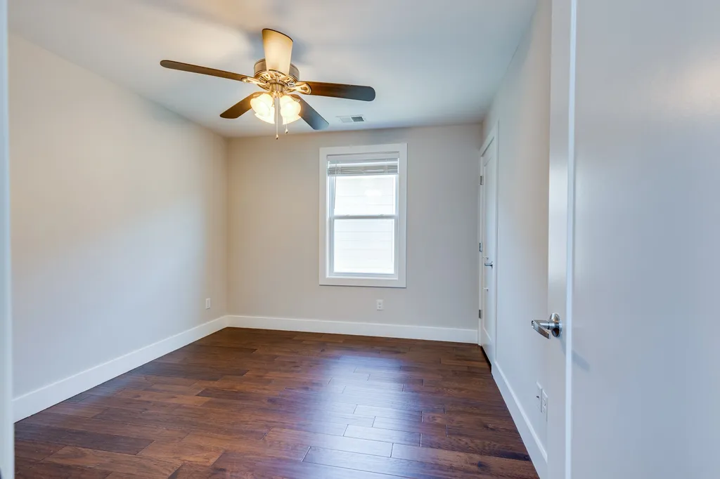 1917B Delta Avenue Nashville TN 37208