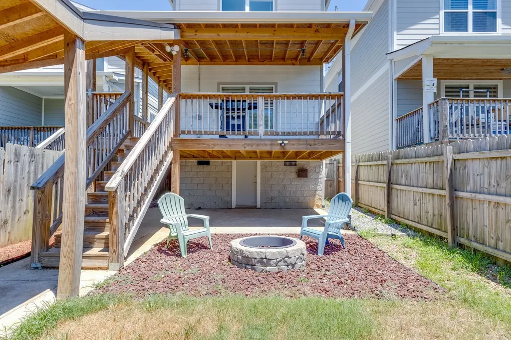 1917B Delta Avenue Nashville TN 37208