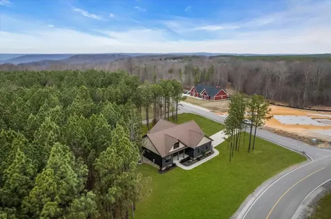 3200 Crockett Pointe Jasper TN 37347