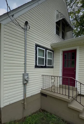 165 W Walnut Street Erin TN 37061