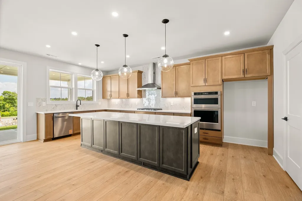 448 Tomlinson Pointe Drive Mount Juliet TN 37122