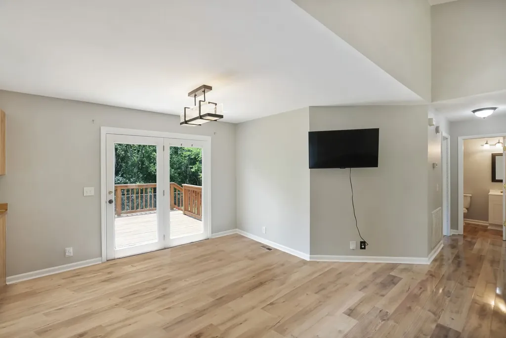 941 Harpeth Bend Drive Nashville TN 37221