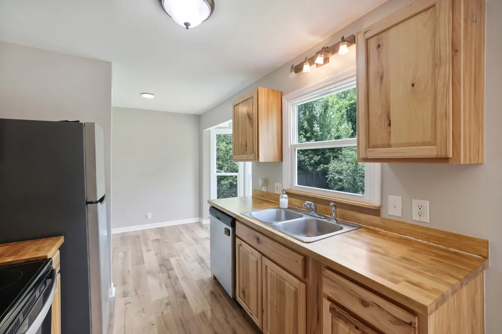 941 Harpeth Bend Drive Nashville TN 37221