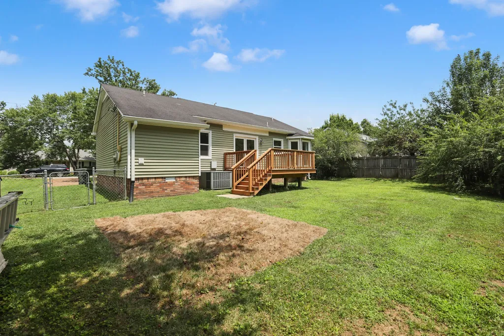941 Harpeth Bend Drive Nashville TN 37221