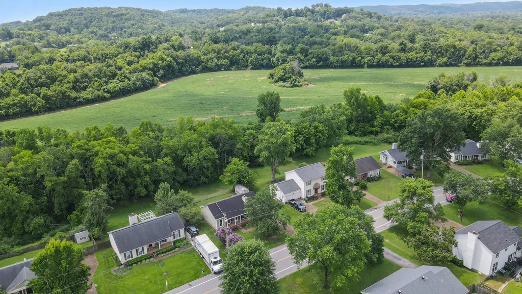 941 Harpeth Bend Drive Nashville TN 37221