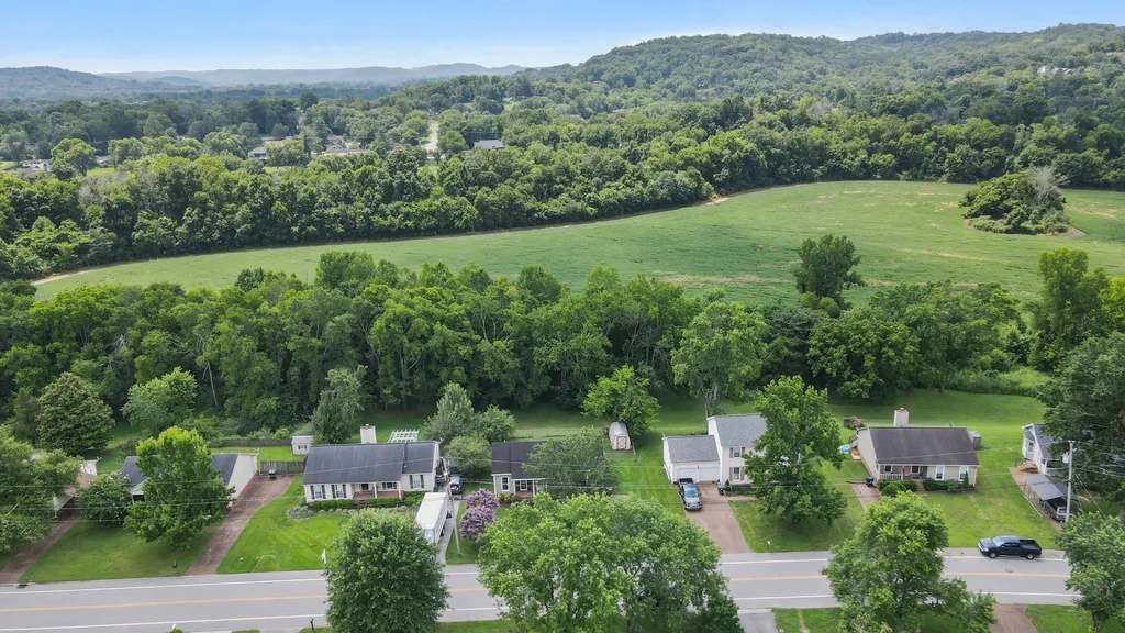 941 Harpeth Bend Drive Nashville TN 37221