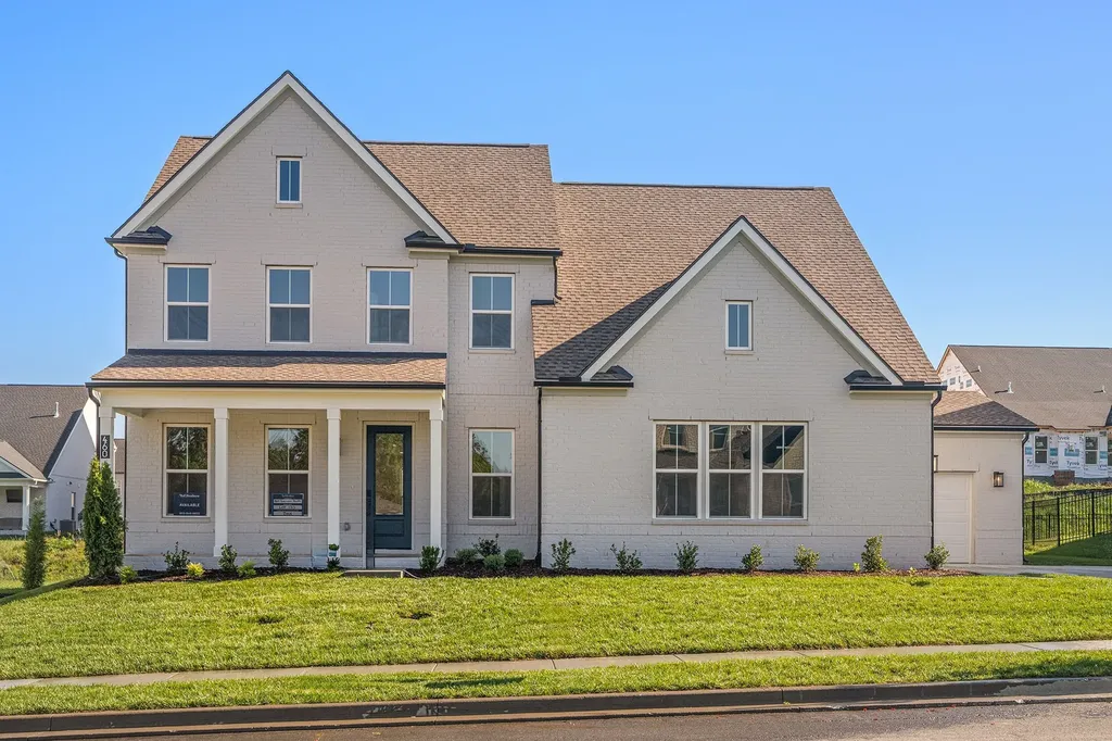 460 Tomlinson Pointe Drive Mount Juliet TN 37122