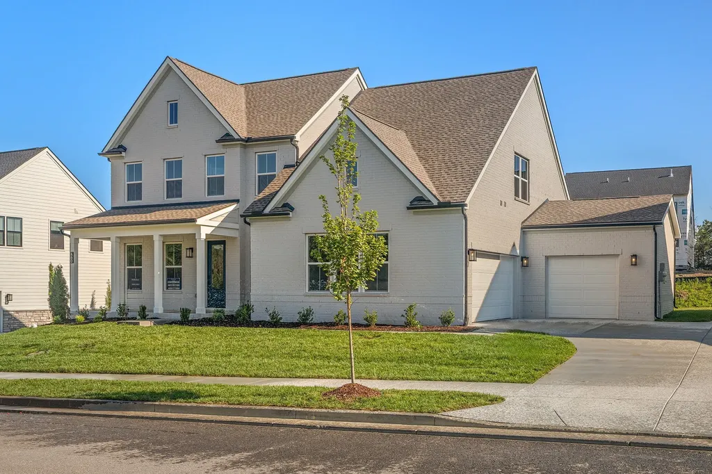 460 Tomlinson Pointe Drive Mount Juliet TN 37122