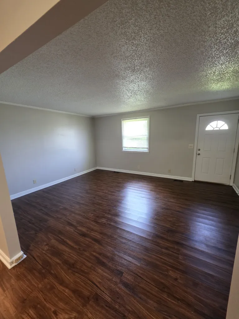 865 Louisville Highway Goodlettsville TN 37072