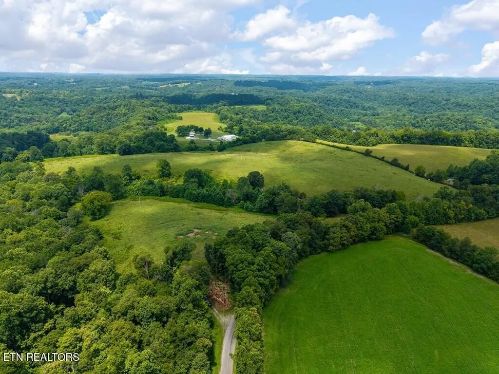 98 Blackburn Fork Road Cookeville TN 38501