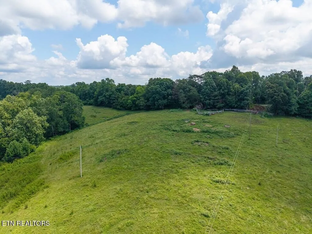 98 Blackburn Fork Road Cookeville TN 38501