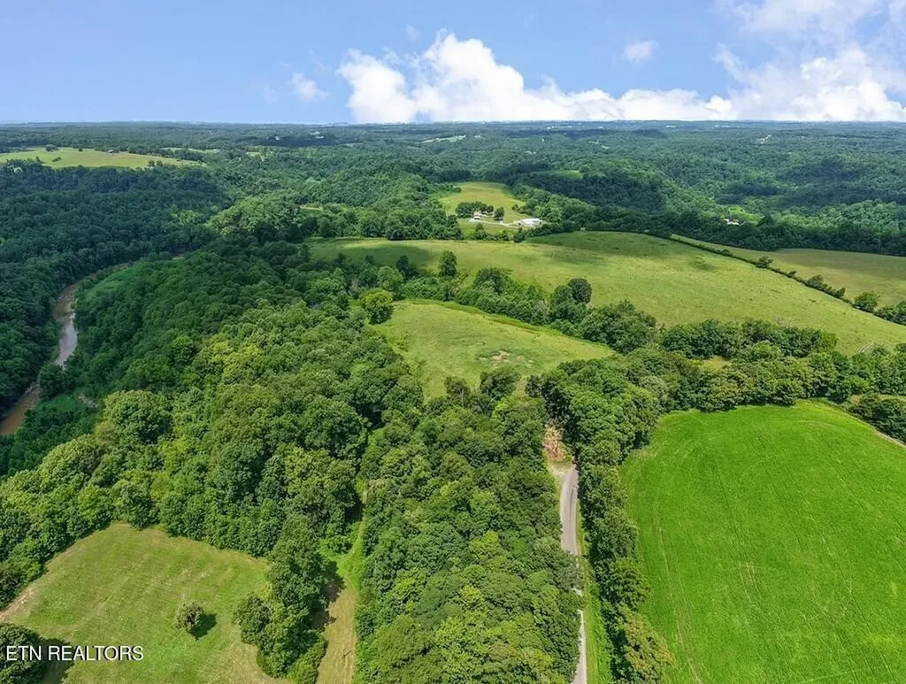 98 Blackburn Fork Road Cookeville TN 38501