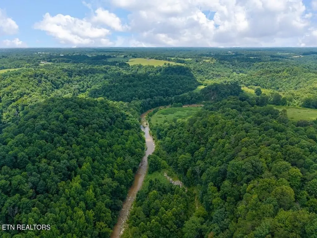 98 Blackburn Fork Road Cookeville TN 38501