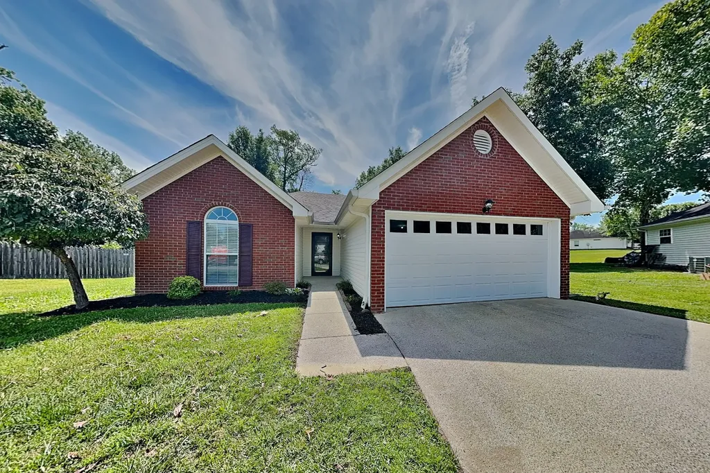 212 Dorchester Drive White House TN 37188