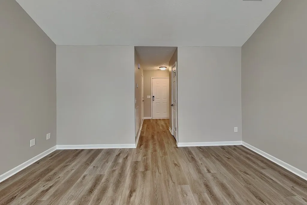 212 Dorchester Drive White House TN 37188