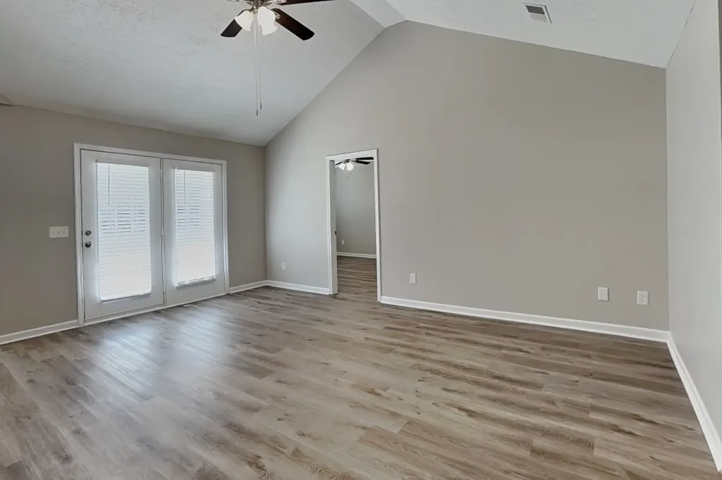 212 Dorchester Drive White House TN 37188
