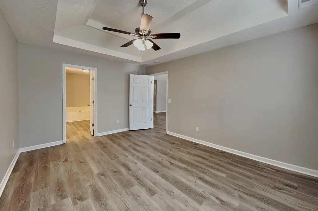 212 Dorchester Drive White House TN 37188