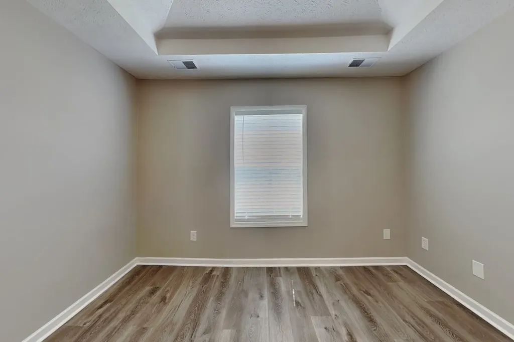 212 Dorchester Drive White House TN 37188