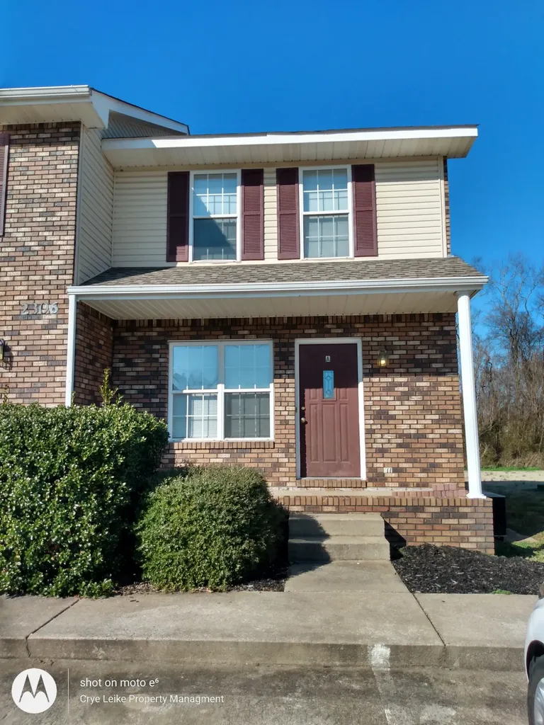 2306 Raleigh Court Clarksville TN 37043