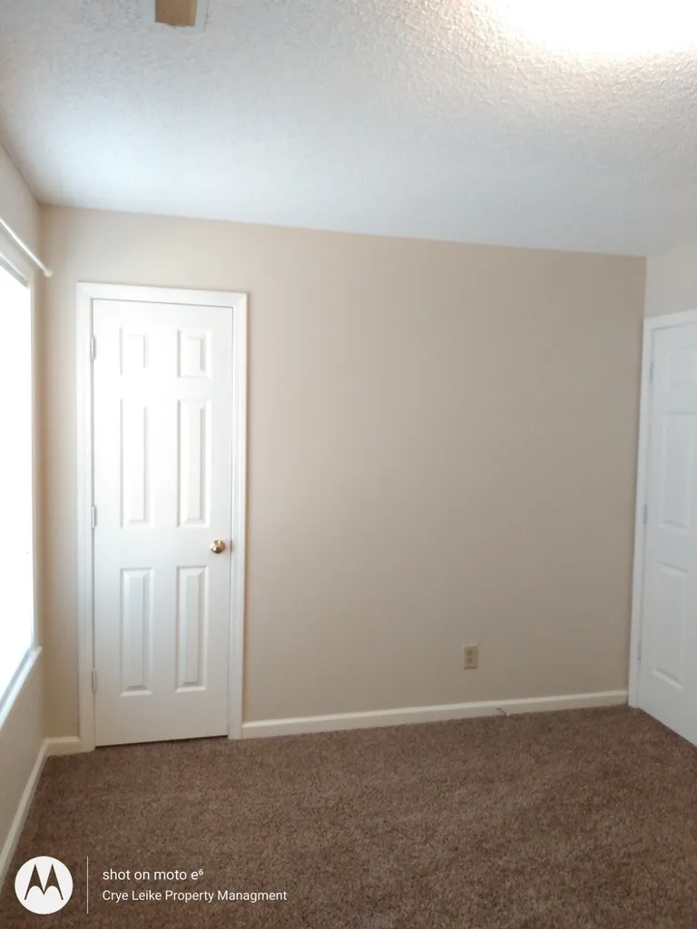 2306 Raleigh Court Clarksville TN 37043