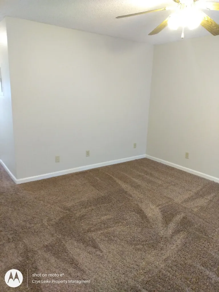 2306 Raleigh Court Clarksville TN 37043