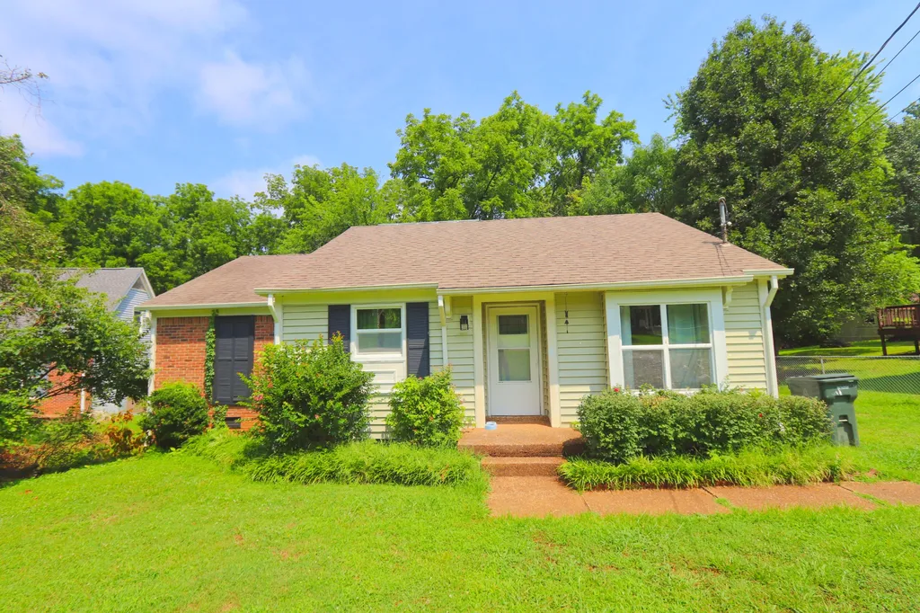 1045 Rolling Meadow Drive Mount Juliet TN 37122