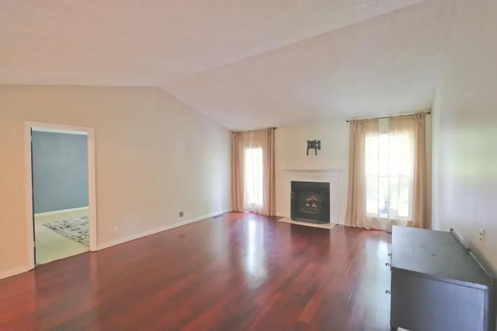 1045 Rolling Meadow Drive Mount Juliet TN 37122