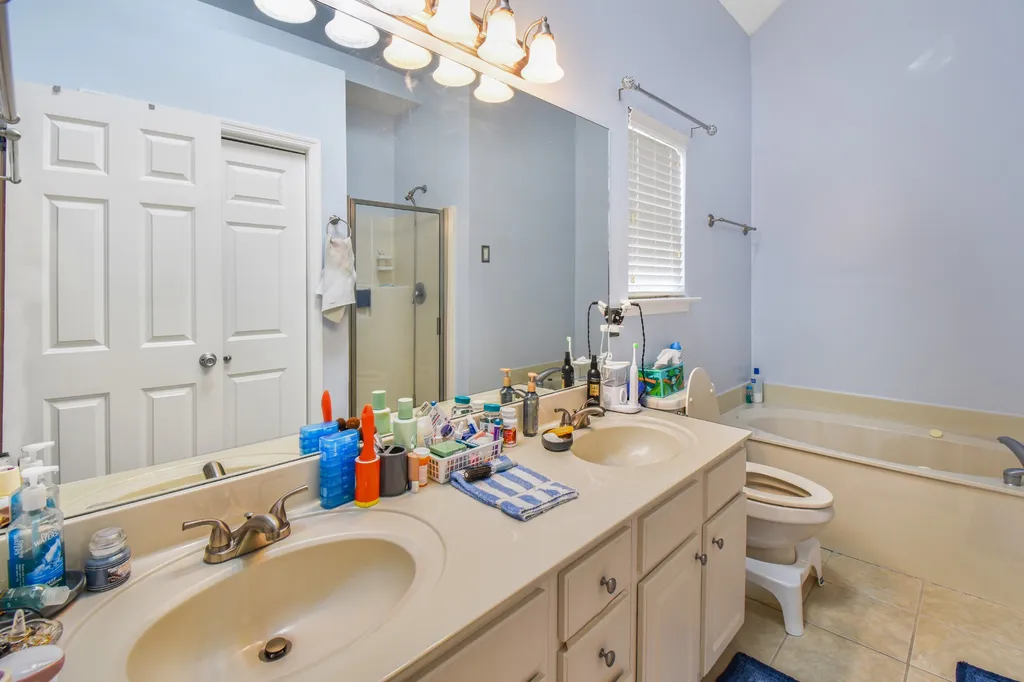 1009 Stafford Court Hendersonville TN 37075