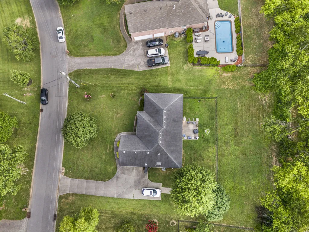 1009 Stafford Court Hendersonville TN 37075