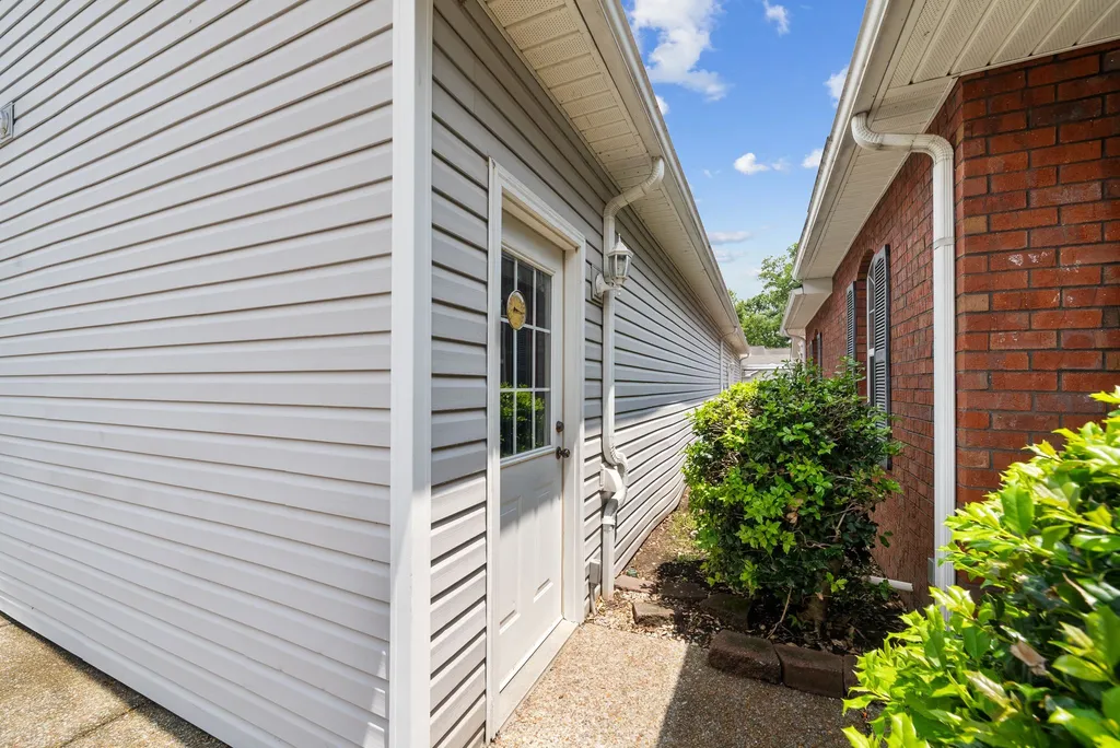 3391 Dodson Chapel Road Hermitage TN 37076