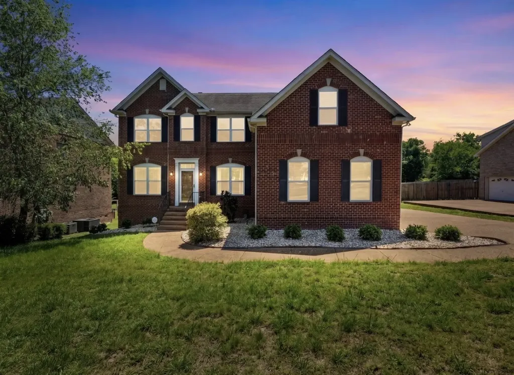 104 Settlers Way Hendersonville TN 37075