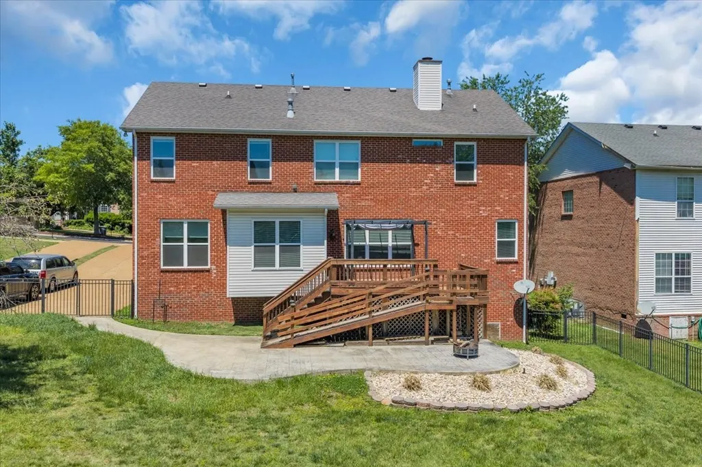 104 Settlers Way Hendersonville TN 37075