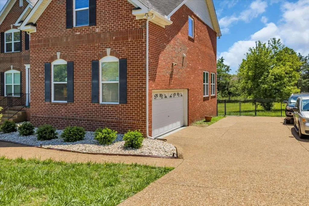 104 Settlers Way Hendersonville TN 37075