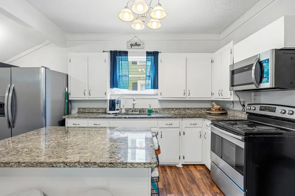 307 Hadley Avenue Old Hickory TN 37138