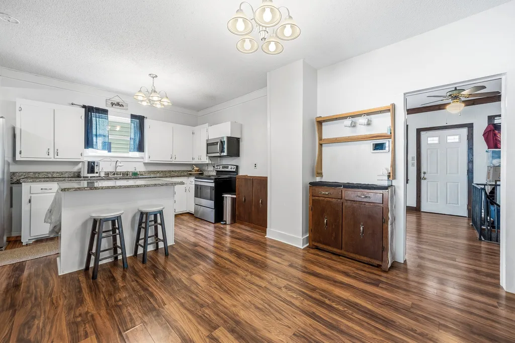 307 Hadley Avenue Old Hickory TN 37138